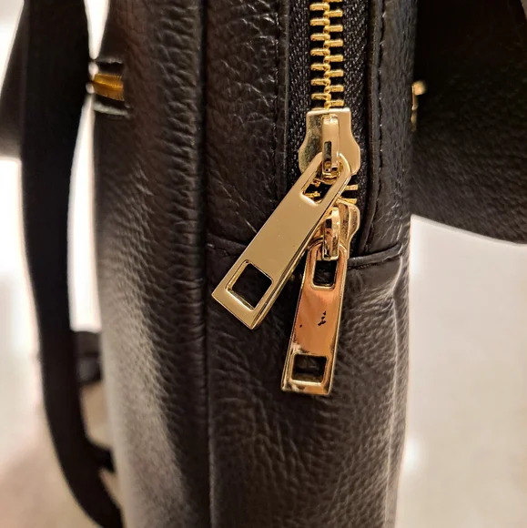 Scuola del Cuoio Firenze Timeless Black Leather Backpack Goldtone Hardware TL Bag Soft Italian Leather Backpack - L main image 2